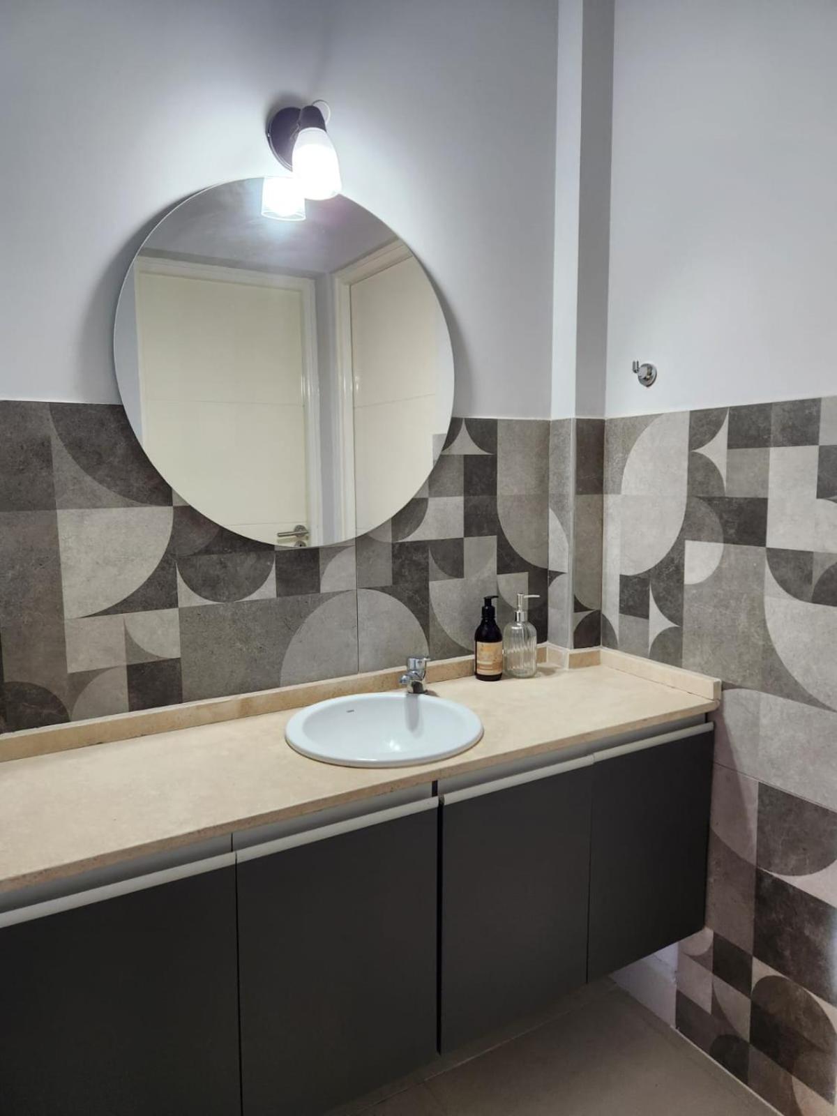 Espectacular Departamento Zona Palmaress *